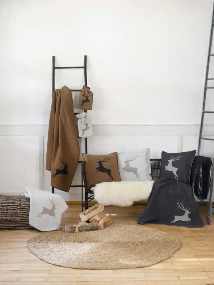 traumwelt, Beverungen, Höxter, Holzminden, Bad Driburg, Brakel, Paderborn, Fashion, Mode, Geschenke, Accessoires, Wohnaccessiores, Bettwäsche, Bettenreinigung, Rädershop, Schuhe, Taschen, Cashmere, Schals, Ania Schierholt, Schmuck, 10days, Japan TKY, Kedziorek, montereggi, marivie, emily van den bergh, Tonno&Panna, Codello, purschoen, cutestuff, TQ Amsterdam, Withblack, Smith&Soul, david Fussenegger