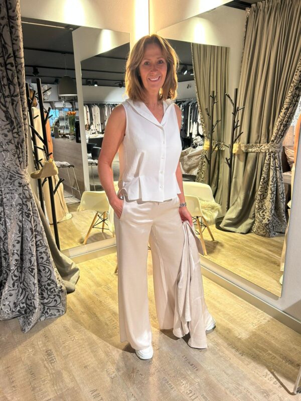 traumwelt, Beverungen, Höxter, Holzminden, Bad Driburg, Brakel, Paderborn, Fashion, Mode, Geschenke, Accessoires, Wohnaccessiores, Bettwäsche, Bettenreinigung, Rädershop, Schuhe, Taschen, Cashmere, Schals, Ania Schierholt, Schmuck, 10days, Japan TKY, Kedziorek, montereggi, marivie, emily van den bergh, Tonno&Panna, Codello, purschoen, cutestuff, TQ Amsterdam, Withblack, Smith&Soul, david Fussenegger