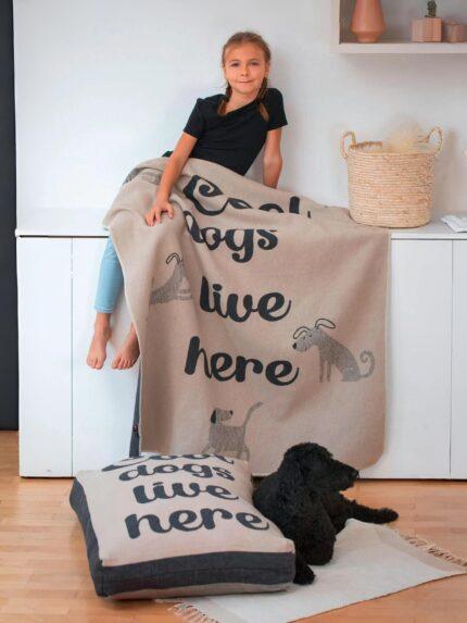 traumwelt, Beverungen, Höxter, Holzminden, Bad Driburg, Brakel, Paderborn, Fashion, Mode, Geschenke, Accessoires, Wohnaccessiores, Bettwäsche, Bettenreinigung, Rädershop, Schuhe, Taschen, Cashmere, Schals, Ania Schierholt, Schmuck, 10days, Japan TKY, Kedziorek, montereggi, marivie, emily van den bergh, Tonno&Panna, Codello, purschoen, cutestuff, TQ Amsterdam, Withblack, Smith&Soul, david Fussenegger, crime london, Senses the Label, lovelies, Simple the Brand, MSCW, miss goodlife, Beddinghouse, Curt Bauer, Essenza, Fleuresse, PIP, Van Buren, RESET, Josh, Noella, Rue de Femme