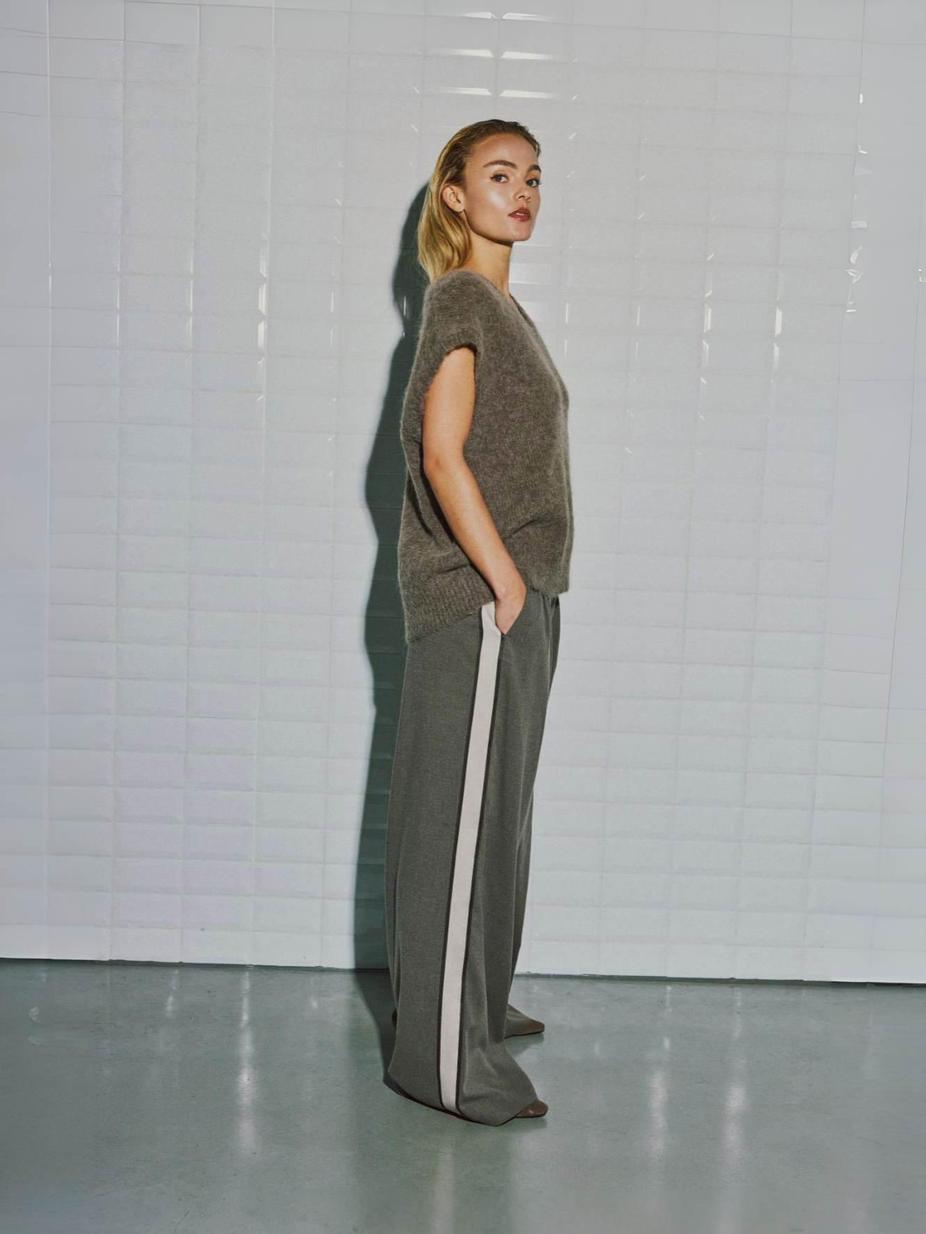 WBLNALA20TAILORED20WIDE20PANT_Falcon_Melange18.jpg2_ WithBlack: Traumhaft schöne Hose "NALA" – Bild 1