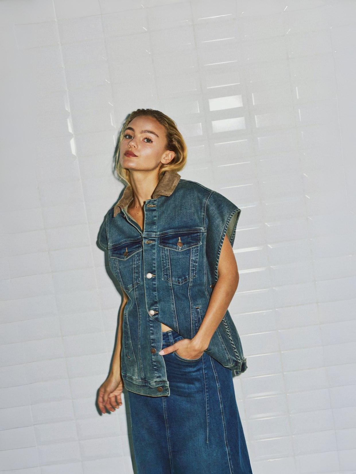 WBLSHIRLEY20DENIM20WAISTCOAT_Vintage_Blue_Denim1 WithBlack: Denim Weste "SHIRLEY" – Bild 1